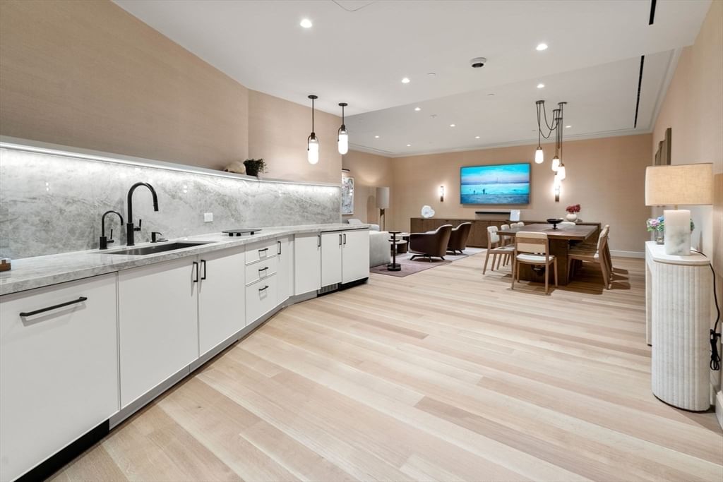 500 Atlantic Avenue #19N Boston — Photo 27 of 40
