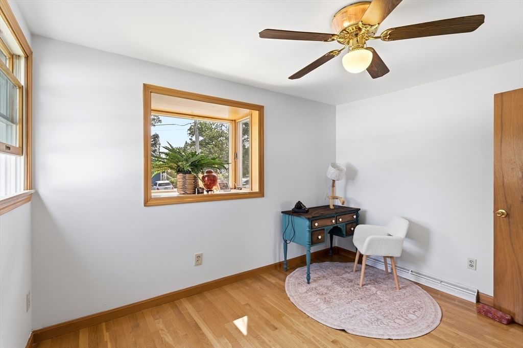 1251 Shawsheen St Tewksbury — Photo 16 of 42