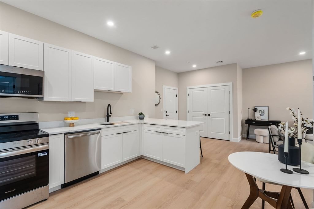 7 Cross St #202 Wilmington — Photo 5 of 23