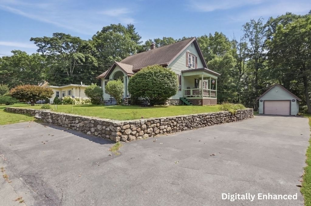 11 Kimball Rd Methuen — Photo 3 of 37