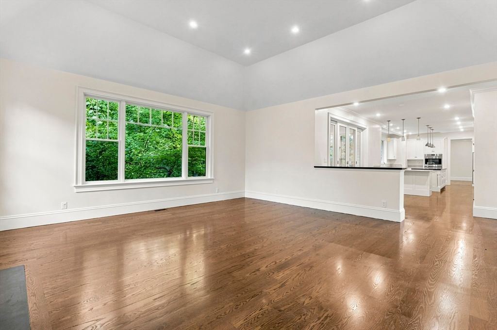 31 Kesseler Way Newton — Photo 9 of 38