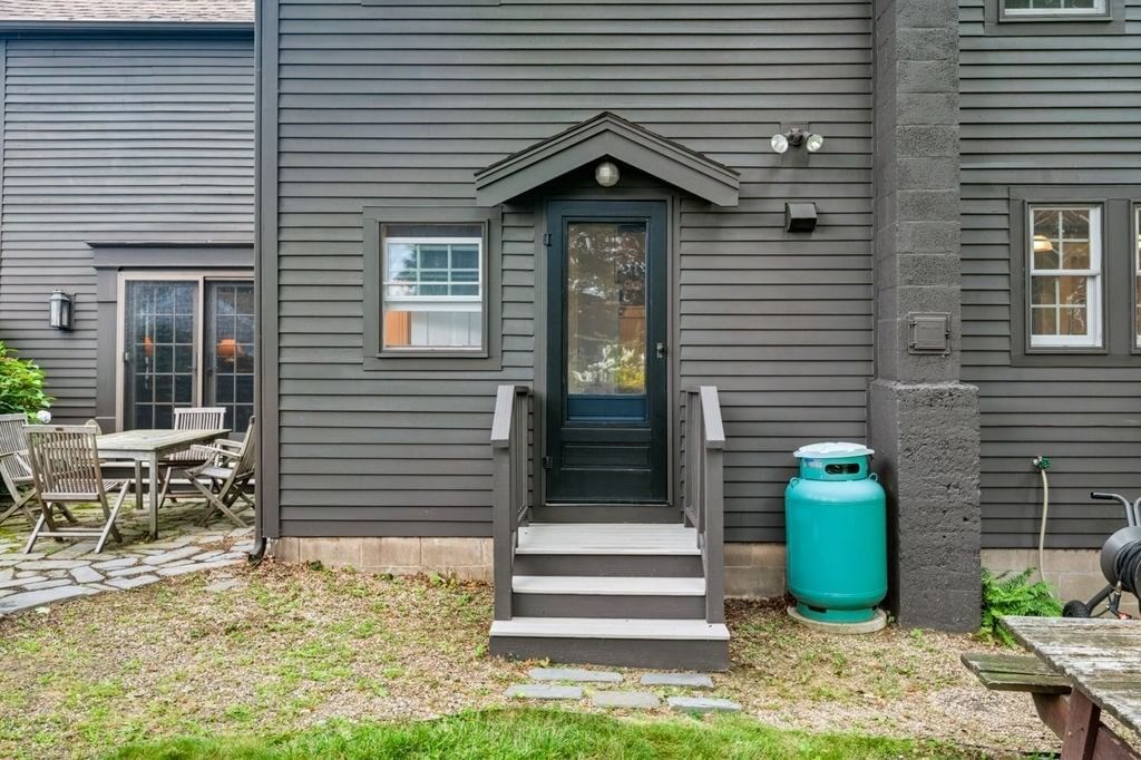 Listing Image 32