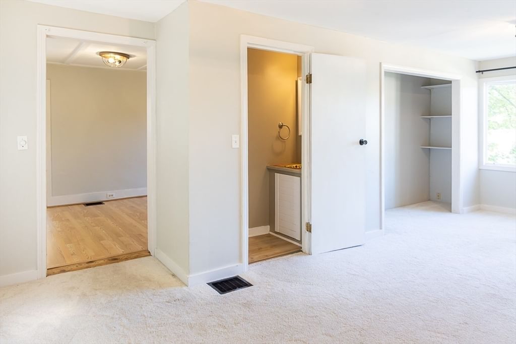 24 Belvidere Rd Haverhill — Photo 13 of 39