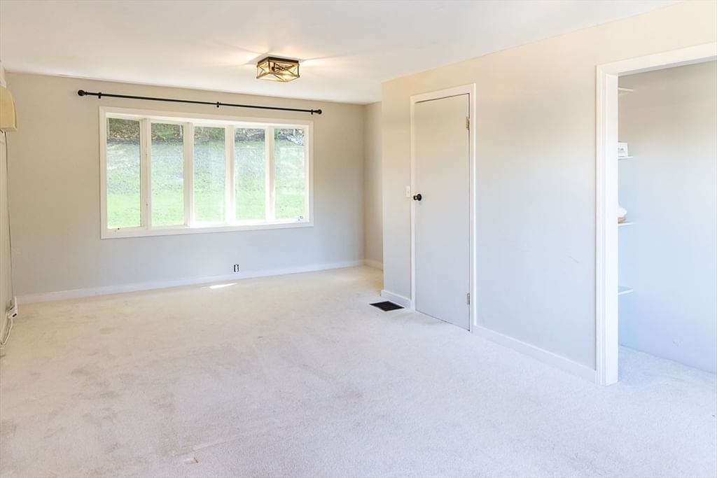 24 Belvidere Rd Haverhill — Photo 14 of 39