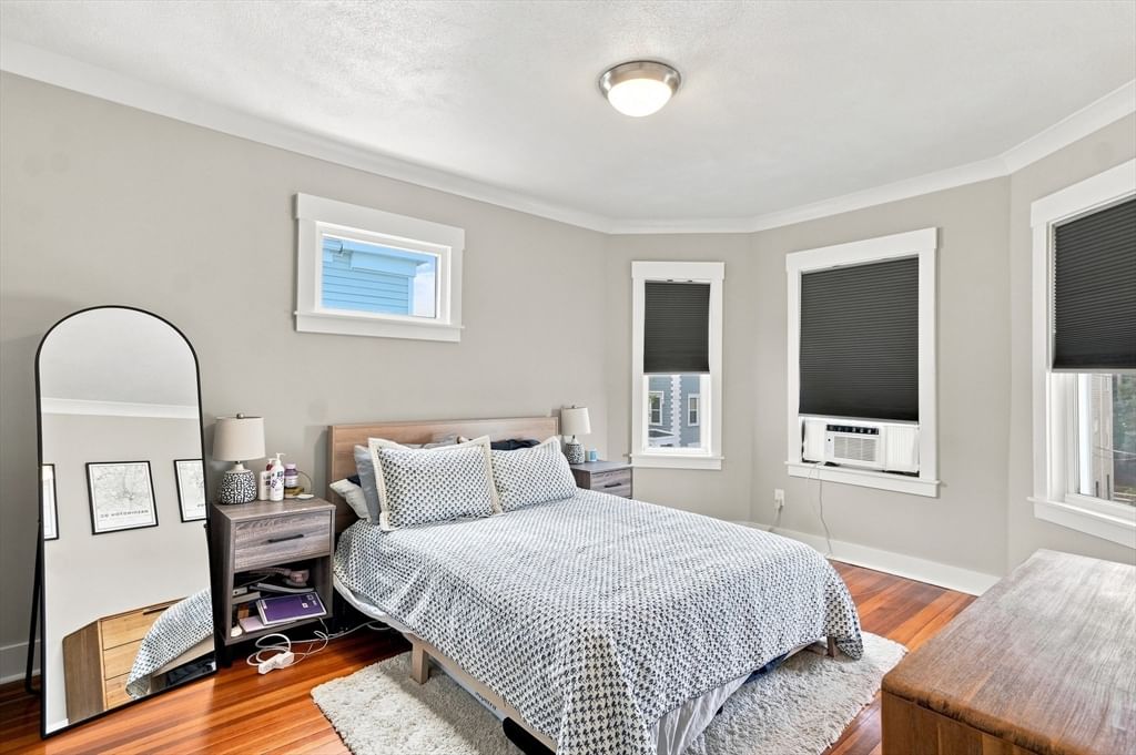 33 King Street #3 Boston — Photo 6 of 17