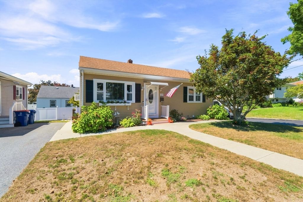Property at 139 Seabury St, New Bedford, MA 02745