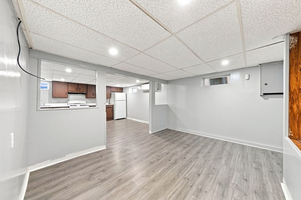 139 Seabury St New Bedford — Photo 14 of 24