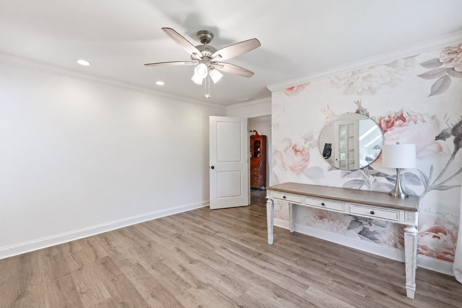 47 Deer Hill Cir Ludlow — Photo 19 of 42