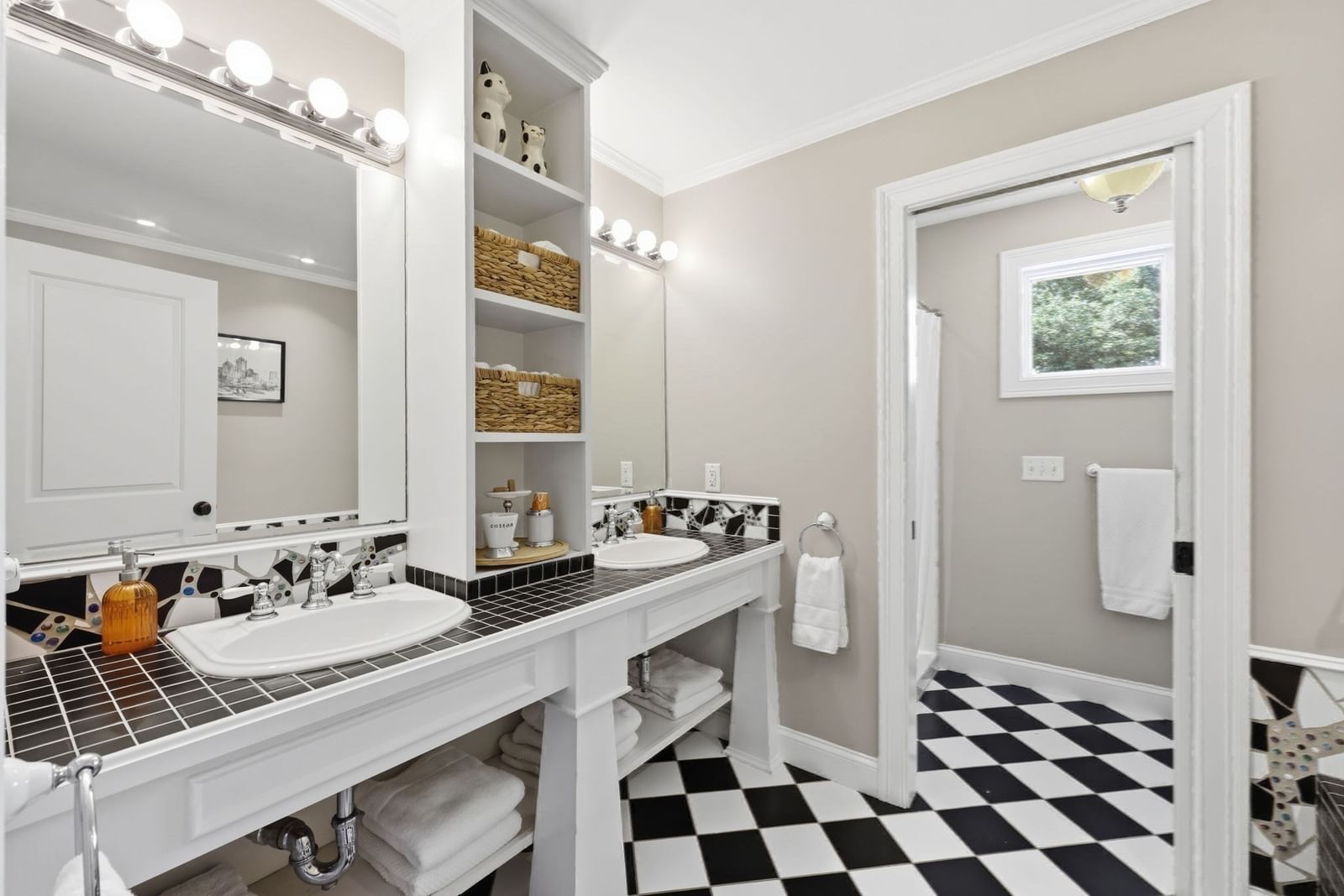 47 Deer Hill Cir Ludlow — Photo 30 of 42