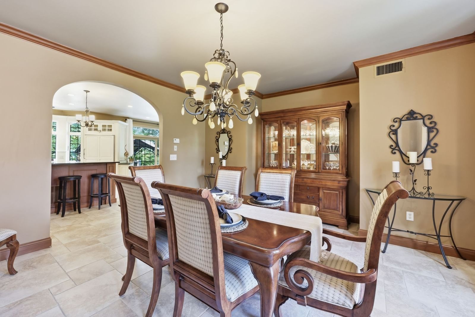 47 Deer Hill Cir Ludlow — Photo 6 of 42