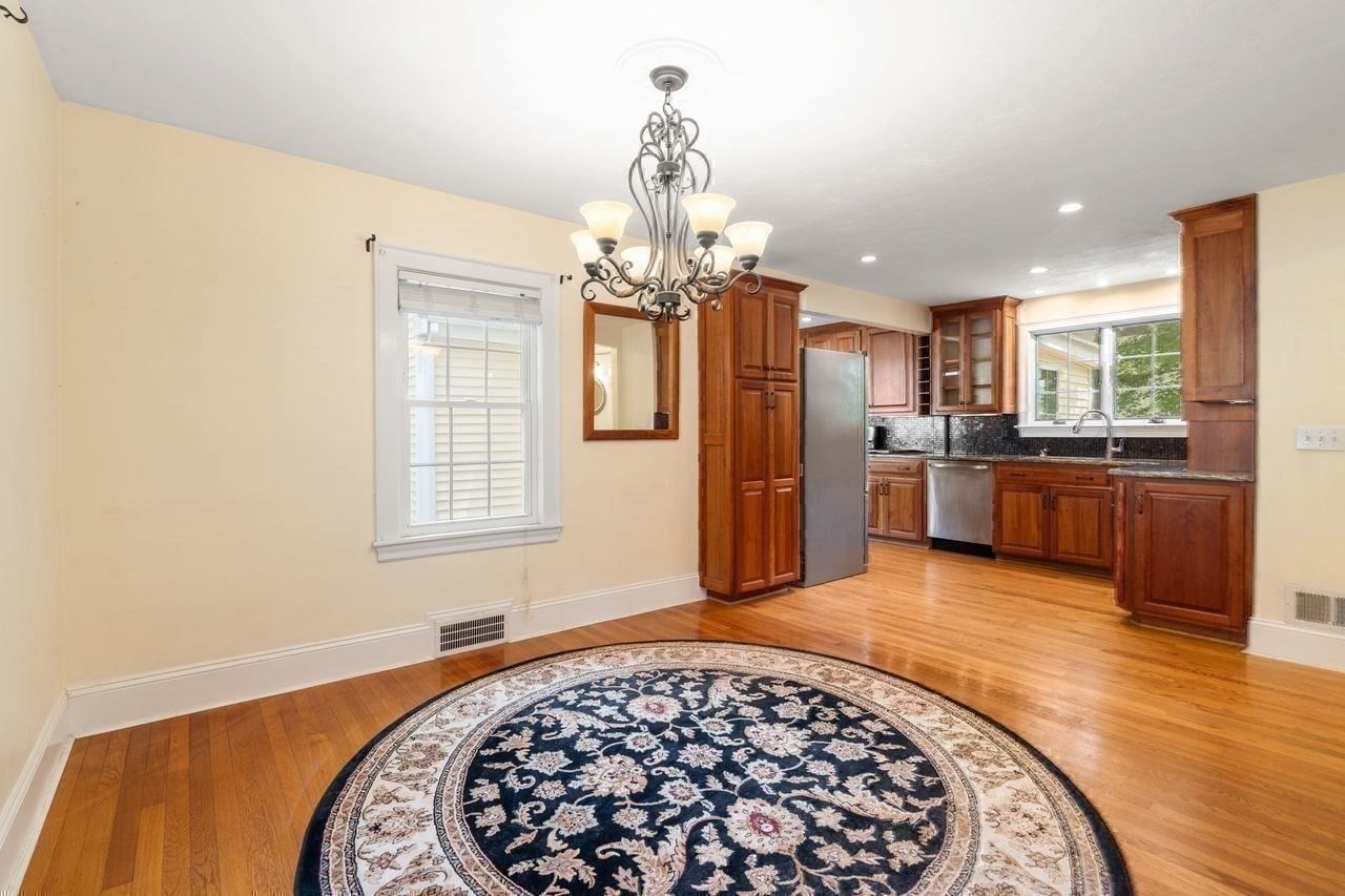 197 Speen Street Natick — Photo 13 of 30