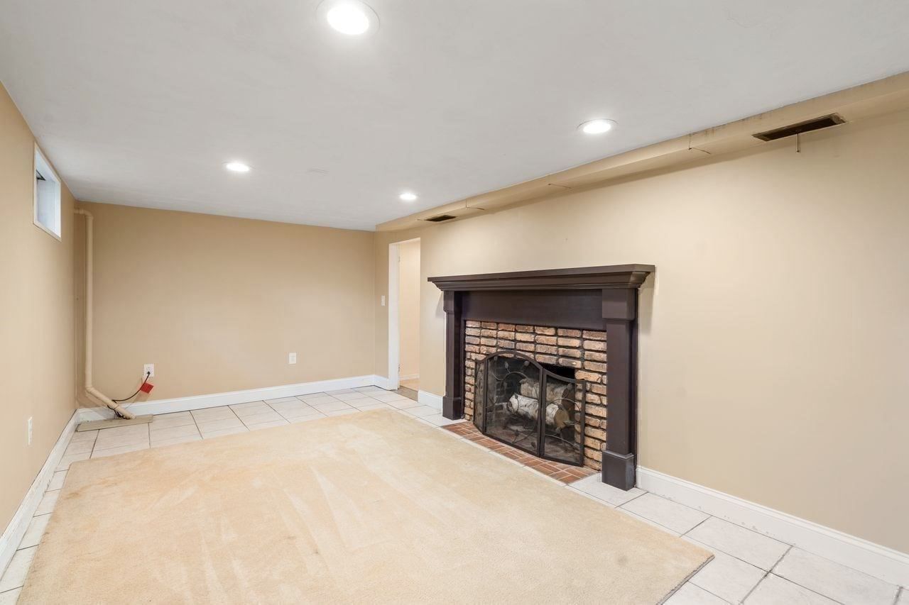 197 Speen Street Natick — Photo 27 of 30