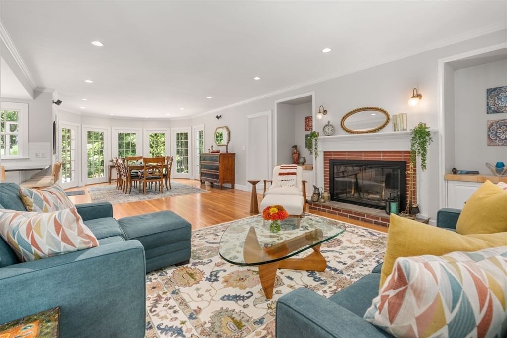 25 Dover Rd Dover — Photo 4 of 42