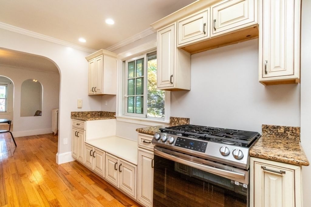 12 Emeline St Randolph — Photo 11 of 41