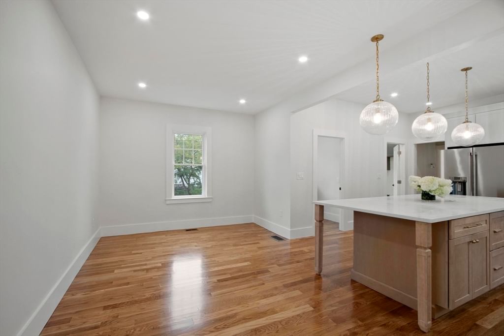 45 Third Street North Andover — Photo 7 of 42
