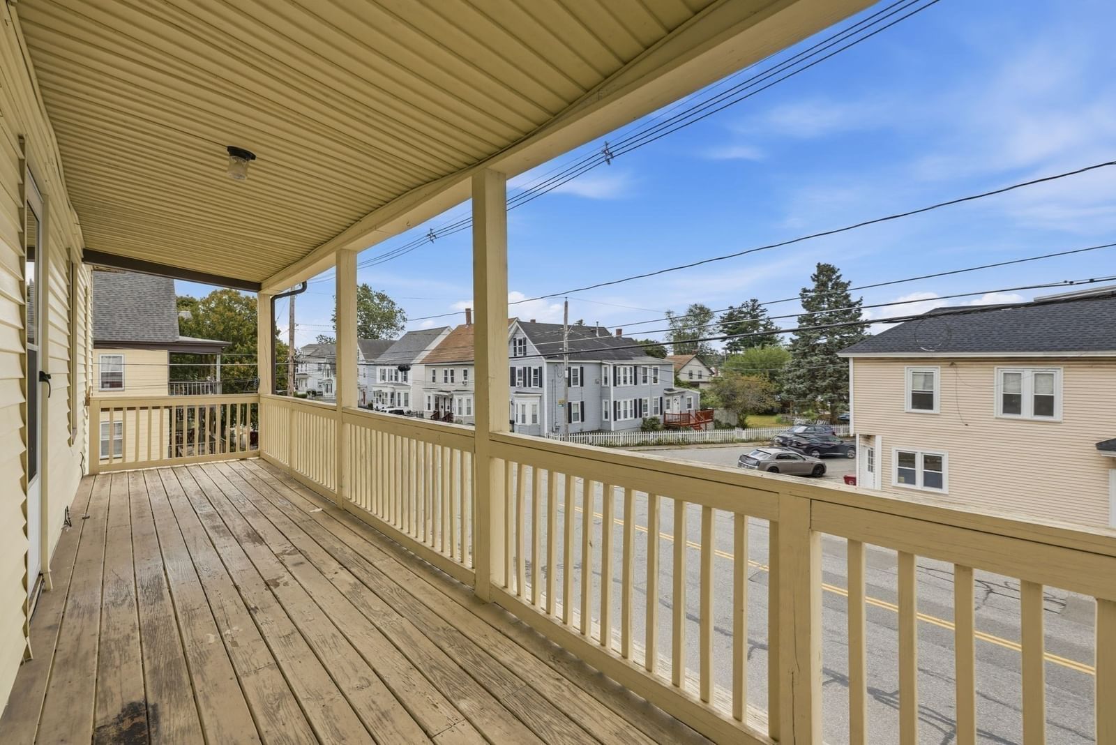941 Lakeview Ave Lowell — Photo 15 of 39