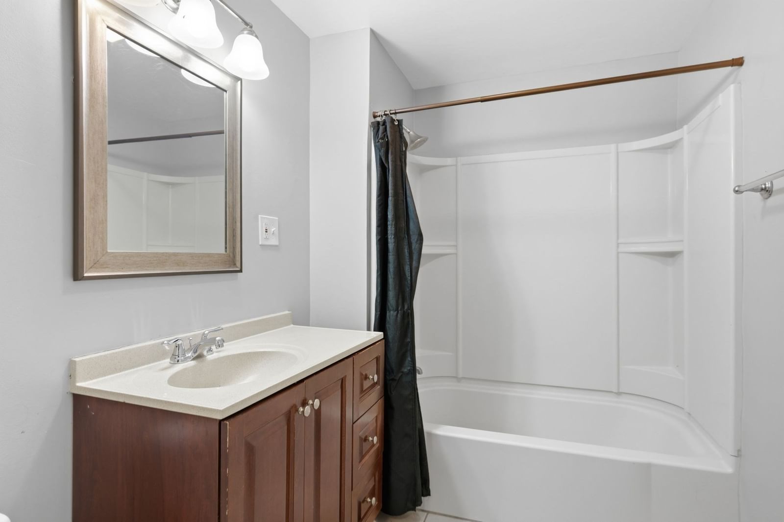 941 Lakeview Ave Lowell — Photo 30 of 39