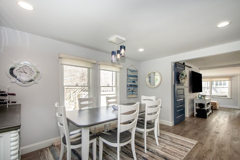 2 Wampatuck Way Scituate — Photo 10 of 36