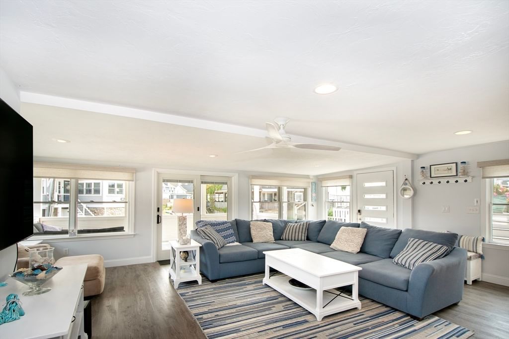 2 Wampatuck Way Scituate — Photo 22 of 36