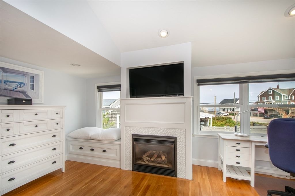 2 Wampatuck Way Scituate — Photo 27 of 36