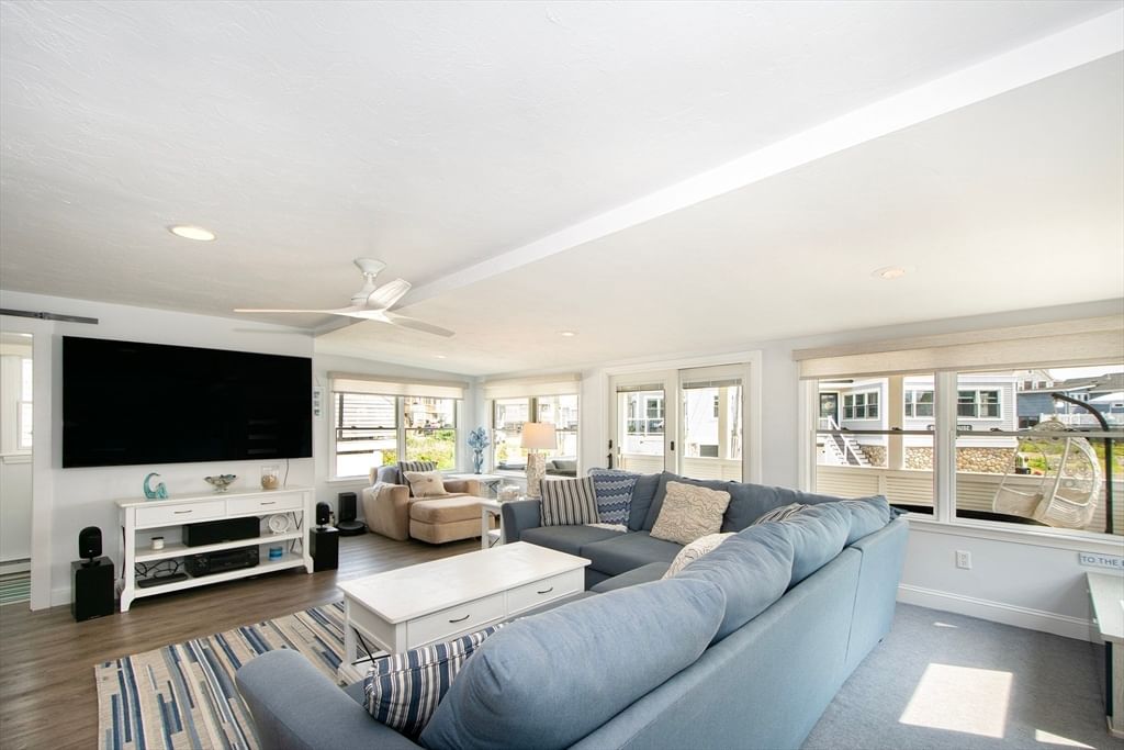 2 Wampatuck Way Scituate — Photo 7 of 36