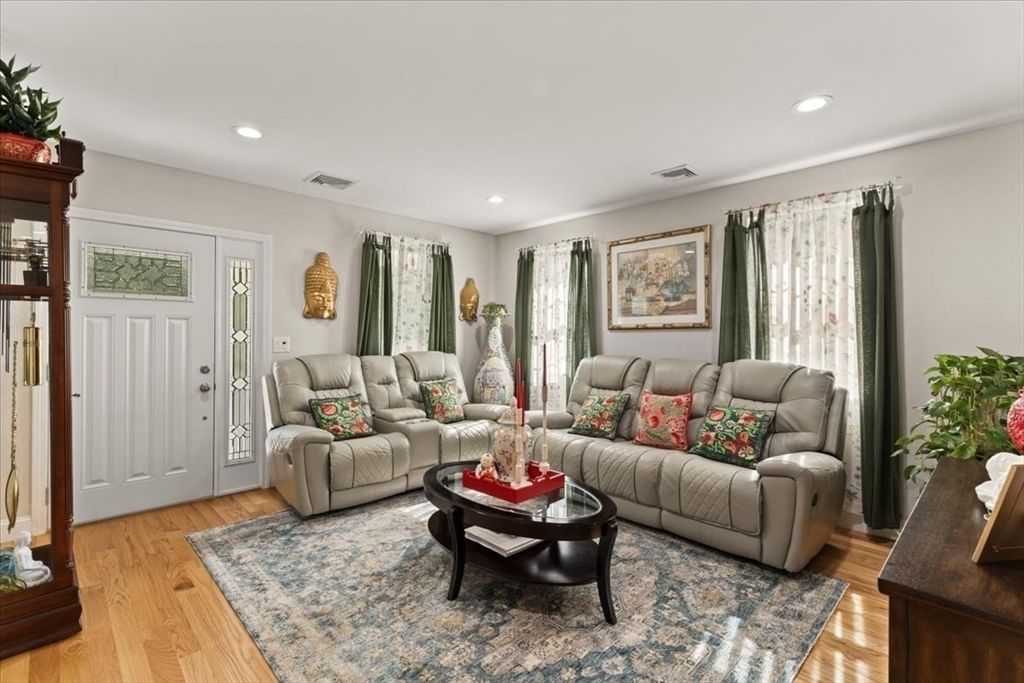 87 Kilmer Ave Taunton — Photo 16 of 42