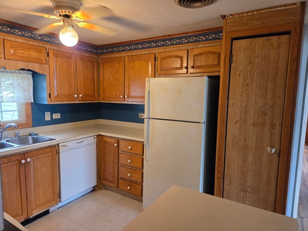 78 Sonia Drive Marlborough — Photo 5 of 20