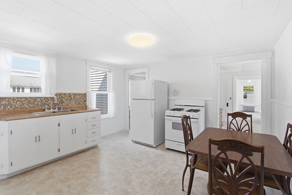 109 4th St. Leominster — Photo 14 of 38