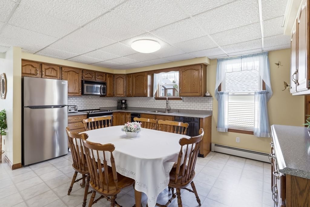 109 4th St. Leominster — Photo 6 of 38