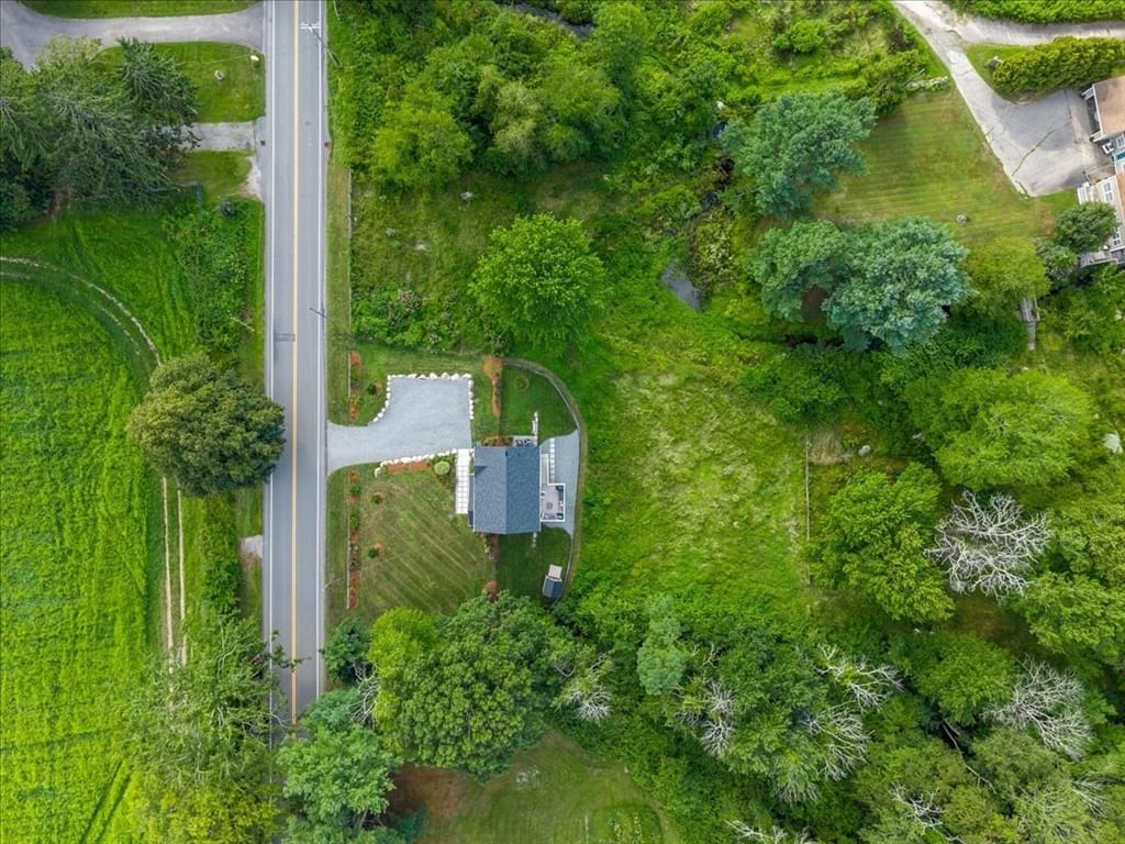 185 Locust St Swansea — Photo 41 of 42