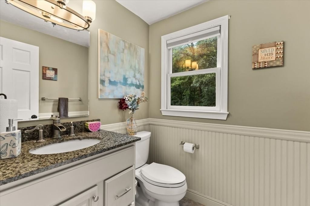 15 Eileen Rd Norton — Photo 7 of 38