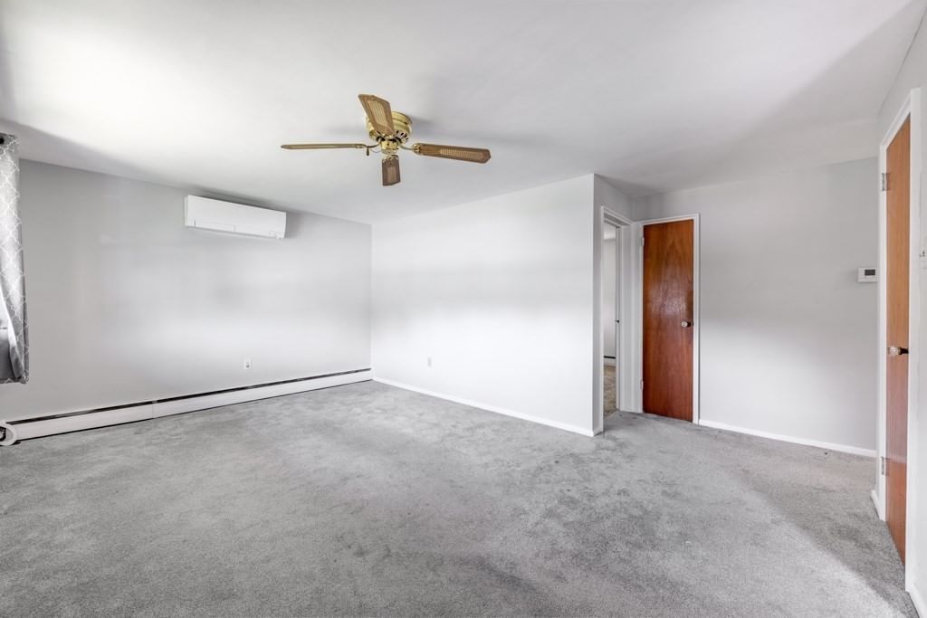 31 Anna Rd Woburn — Photo 8 of 36