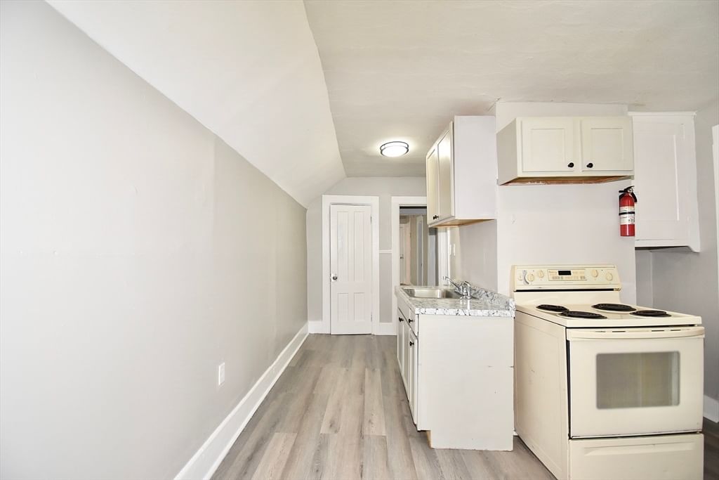 30-32 Huntington St Springfield — Photo 14 of 15