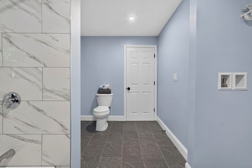 46 Lake Shore Dr Falmouth — Photo 18 of 27