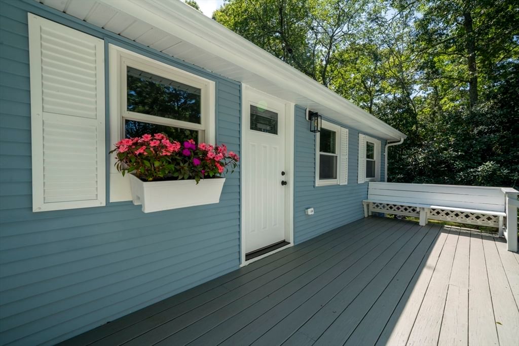 46 Lake Shore Dr Falmouth — Photo 20 of 27