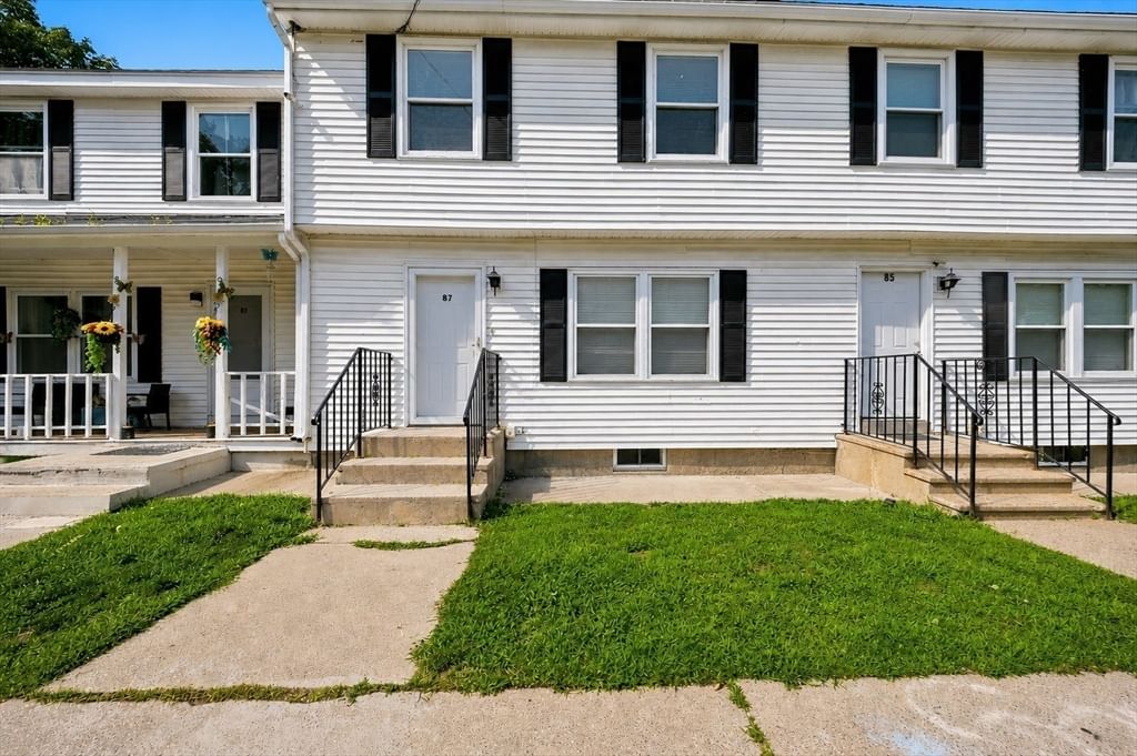 Property at 87 Beacon Ave #2, Lawrence, MA 01843