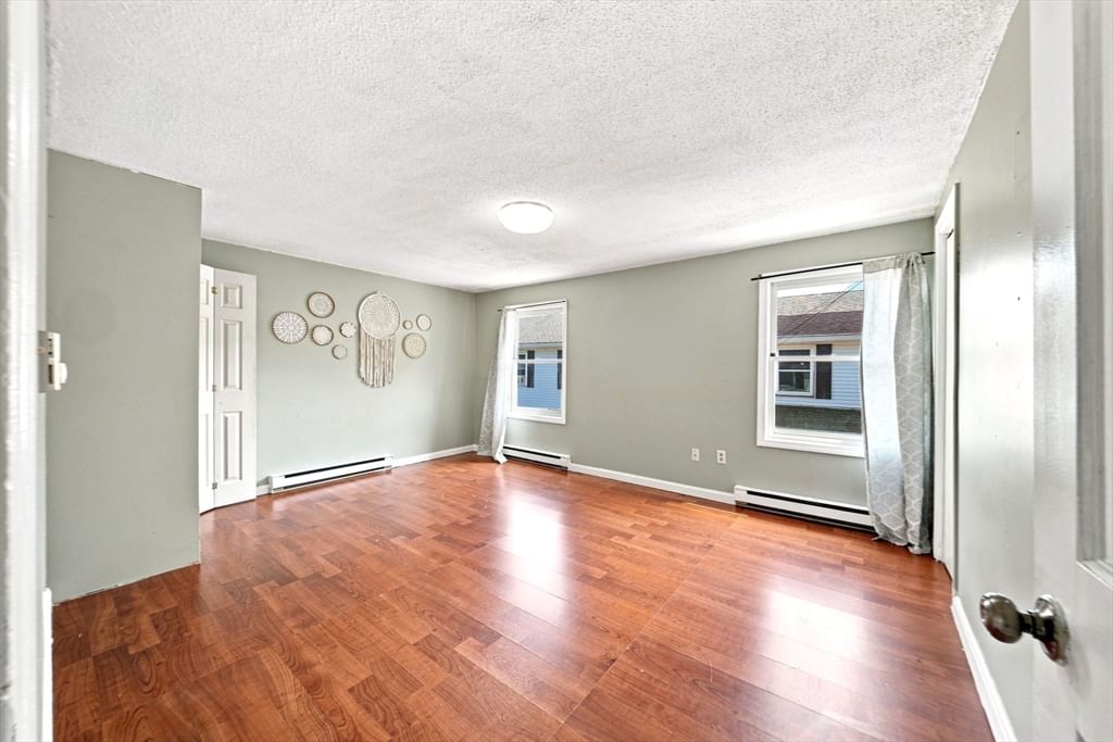 87 Beacon Ave #2 Lawrence — Photo 11 of 20