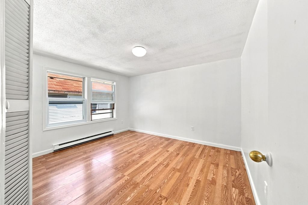 87 Beacon Ave #2 Lawrence — Photo 14 of 20