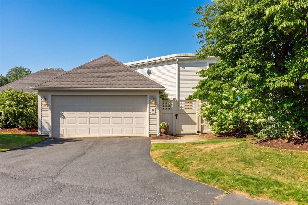 1114 Orleans Rd #8 Chatham — Photo 41 of 42