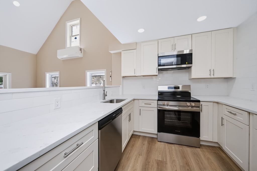 16 Winter Pl Winchendon — Photo 9 of 42