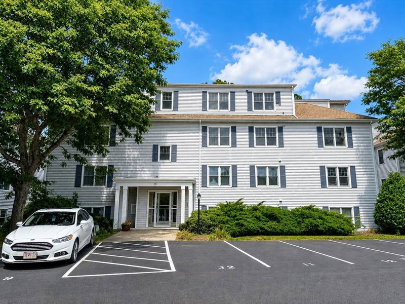 20 Webb Pl Unit 1A