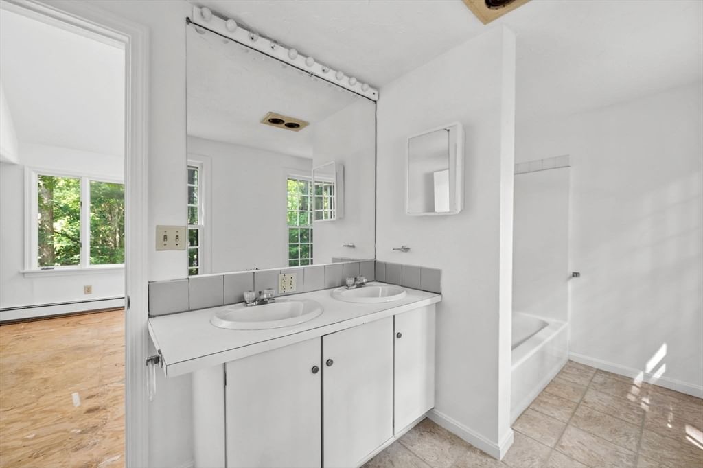 15 Harvard Drive Hingham — Photo 22 of 37