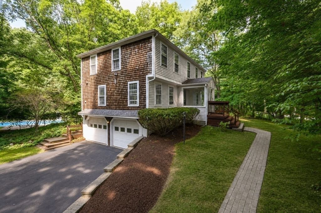 15 Harvard Drive Hingham — Photo 33 of 37