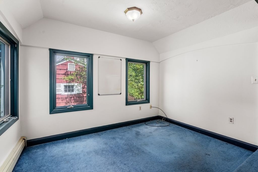 515 Lake Avenue Worcester — Photo 10 of 31