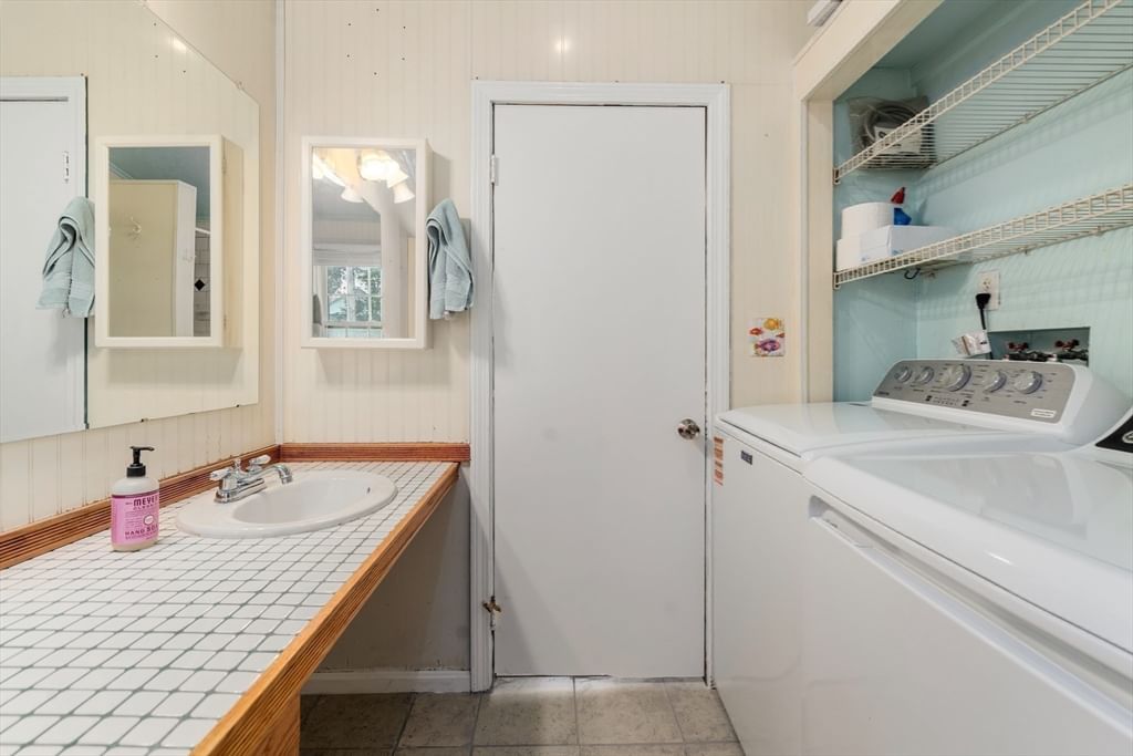 515 Lake Avenue Worcester — Photo 13 of 31