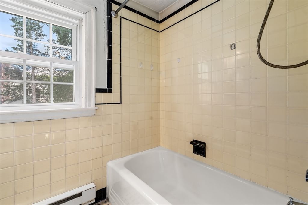 515 Lake Avenue Worcester — Photo 22 of 31