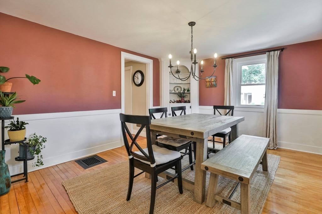 381 Willow St Mansfield — Photo 14 of 36