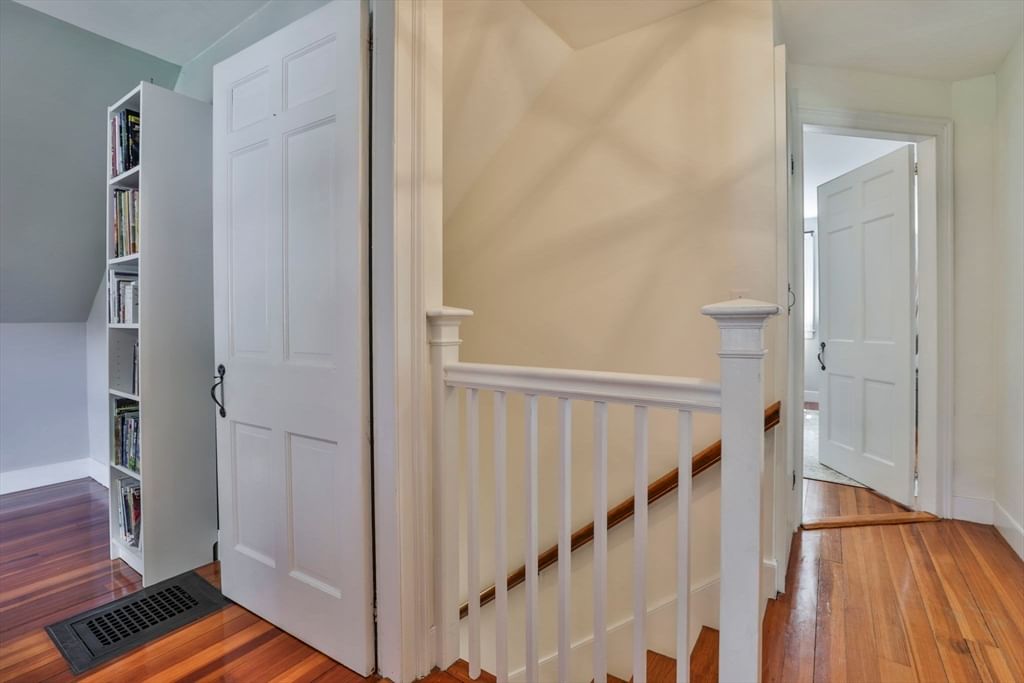 381 Willow St Mansfield — Photo 17 of 36