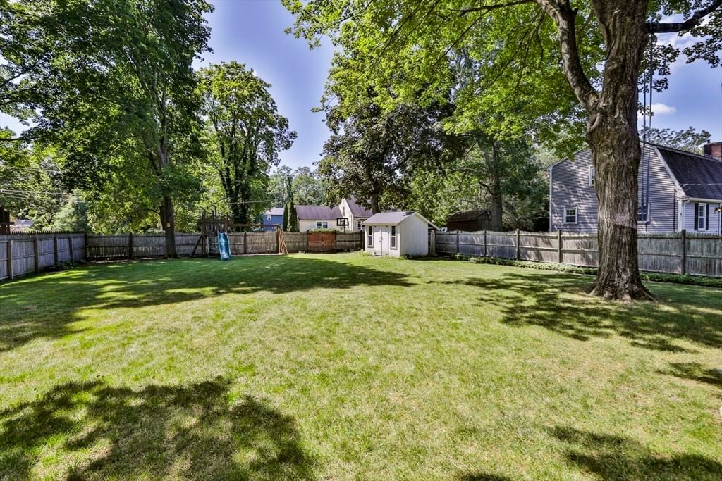 381 Willow St Mansfield — Photo 30 of 36