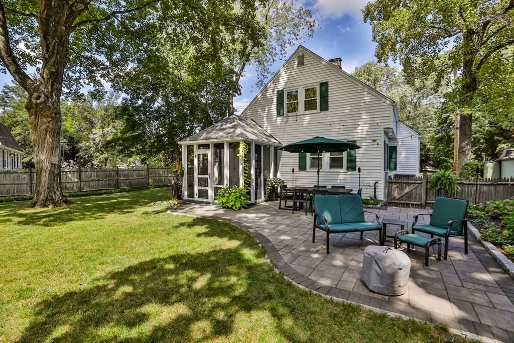 381 Willow St Mansfield — Photo 33 of 36